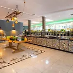 Tinytwice Hotel