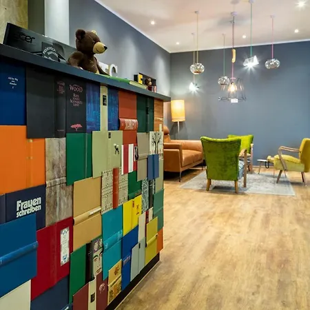 Hotel Tinytwice Bonn