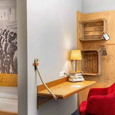 Hotel Tinytwice Bonn
