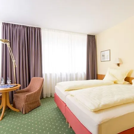 Hotel Tinytwice 3*
