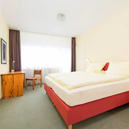 Tinytwice Hotel 3*