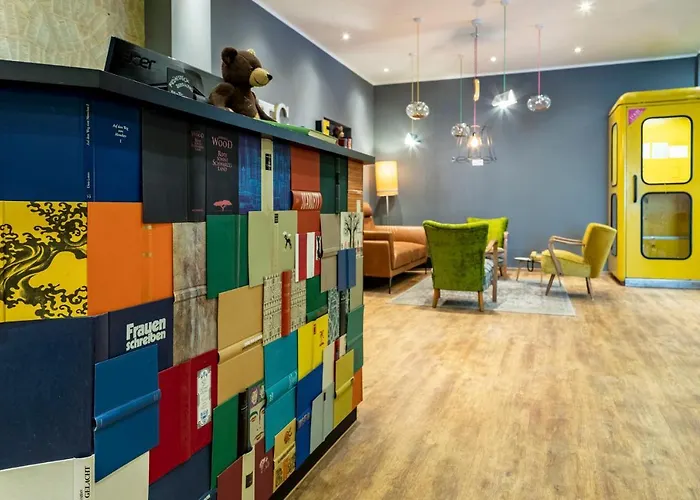 Hotell Tinytwice Bonn