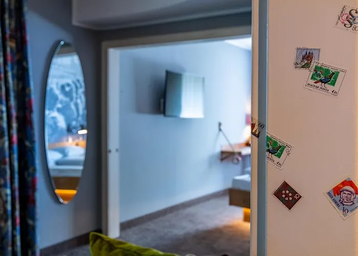 Hotell Tinytwice Bonn