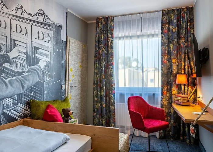 Hotell Tinytwice Bonn